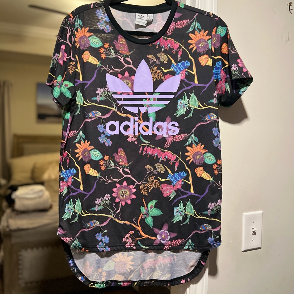 Adidas print oversized shirt